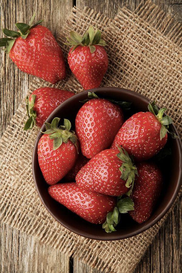 Farmer's Mosaic Mix: Lush Summer Fruit Selection
